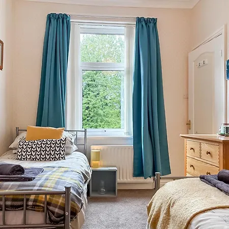 度假居 Bold Venture *